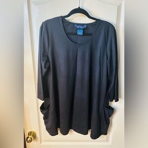 Susan Graver Black Tunic Top